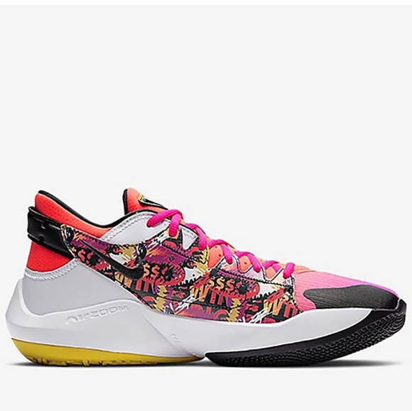 Nike Sneakers - Picture 9 of 17